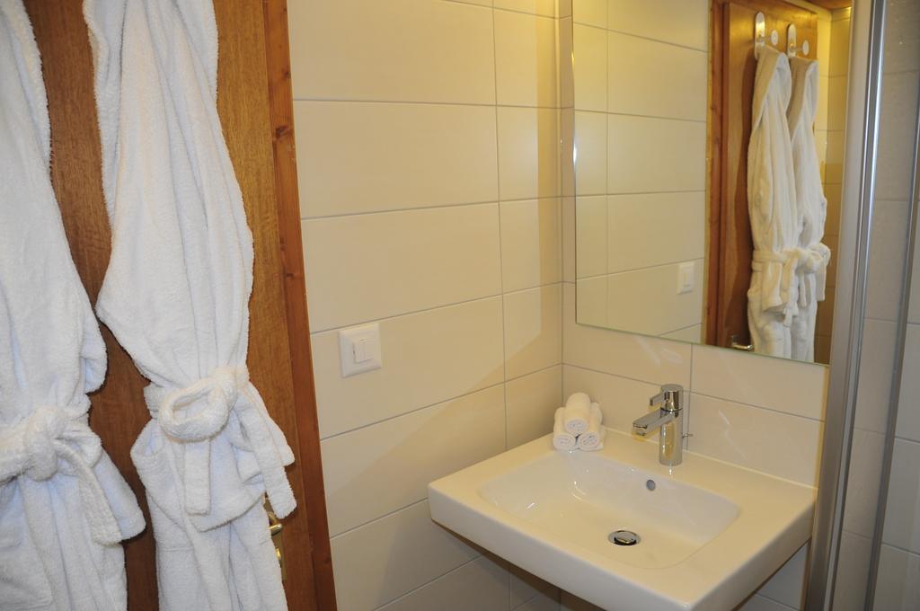 Yukon Villa Zermatt Esterno foto